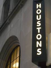 A chain we dig: Houston’s