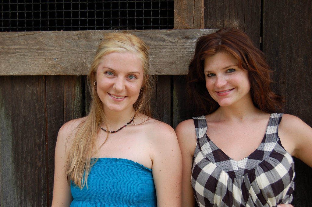 Clare & Morgan, co-creators of I Heart Single Parents.com
