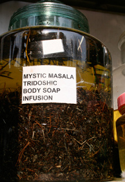 Tridoshic oil infusion